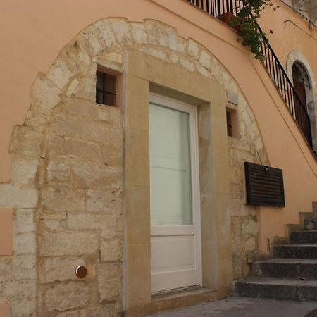 Baroni Giampiccolo Suite Ragusa Luaran gambar