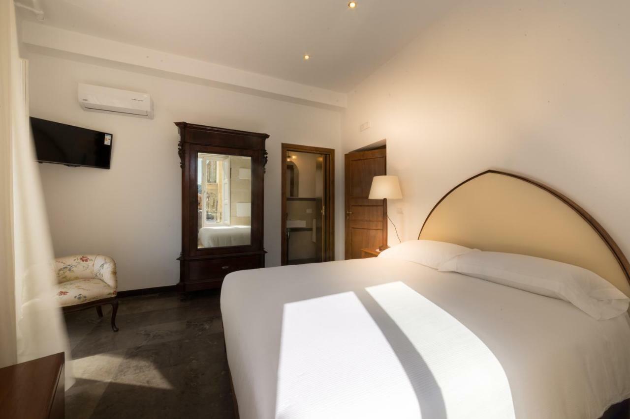 Baroni Giampiccolo Suite Ragusa Luaran gambar